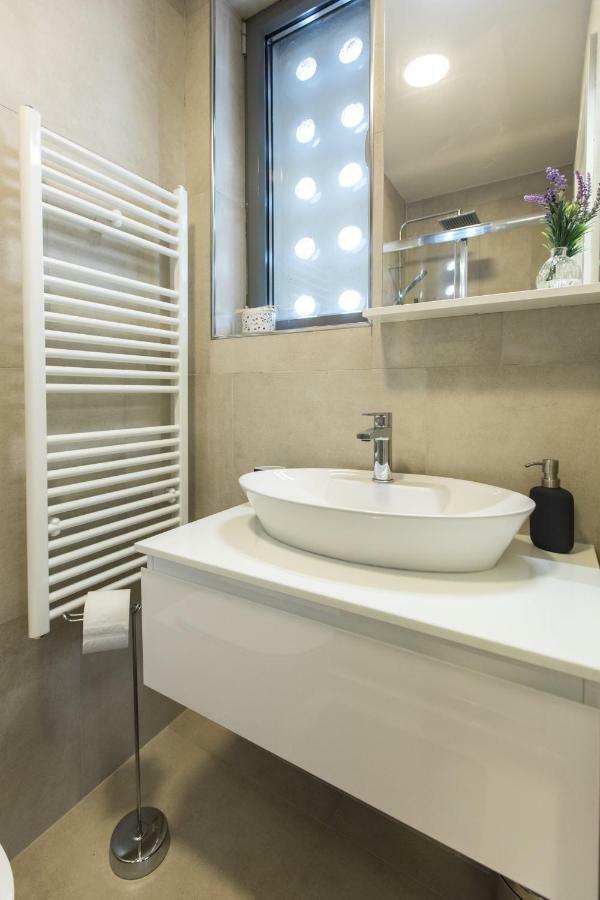 Spacious Modern Apartment Close To The Beach Dubrovnik Exterior photo